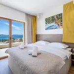 In With Wifi Holiday home Zaboric