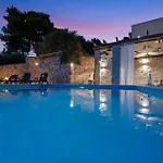 Holiday home In With Wifi *