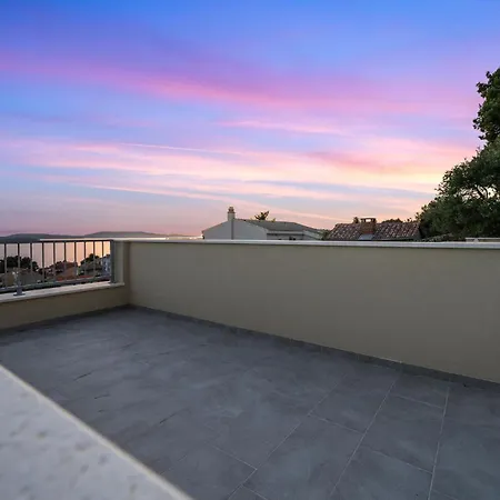 펜션 In With Wifi 자보리치