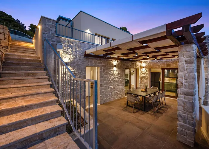 Vikendica In With Wifi Zaboric